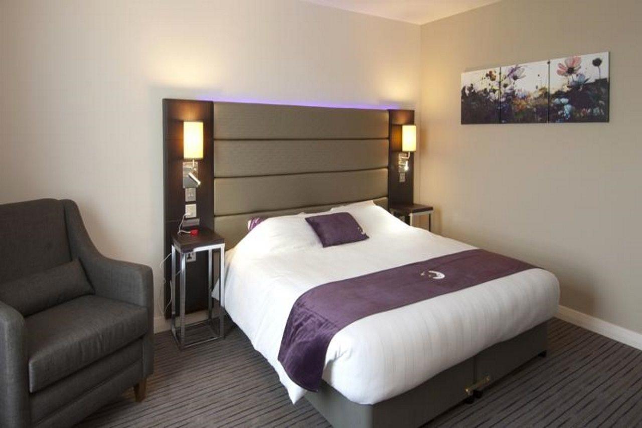Premier Inn Premier Inn Wellingborough Esterno foto